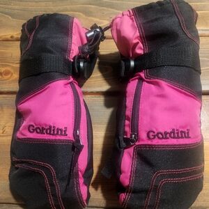 Gordini Pink and Black Kids Mittens